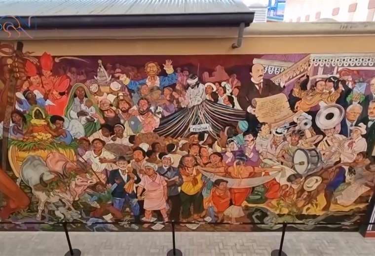 Visitamos el único mural gigante que cuenta la historia de Costa Rica