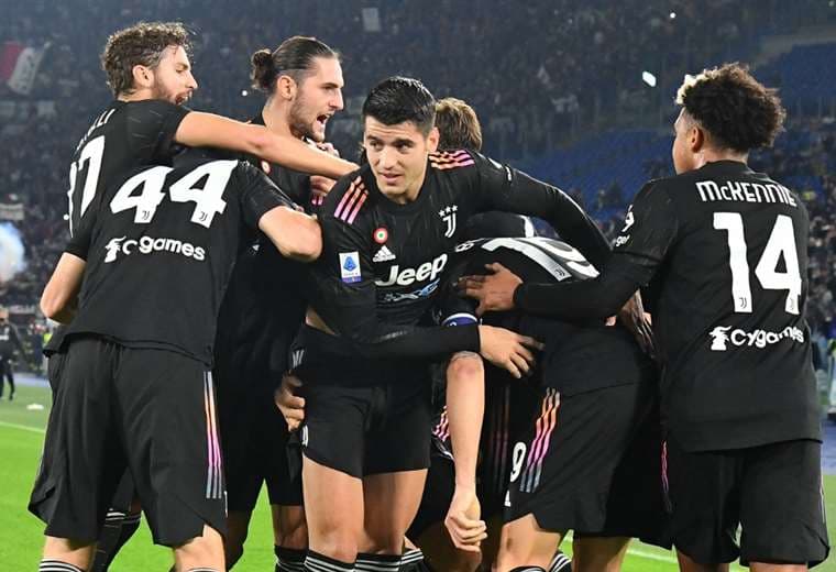 Juventus vence 2-0 en Bolonia con goles de Morata y Cuadrado