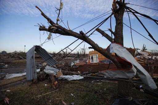 Veintena de tornados golpean el sur de Estados Unidos