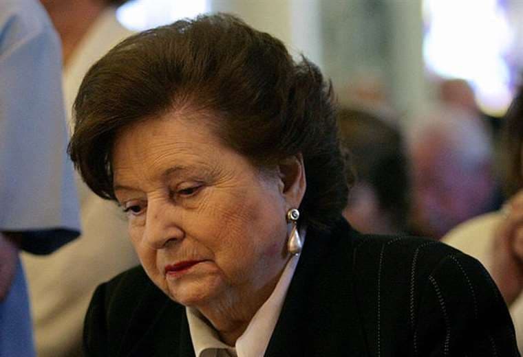 Muere a los 99 años Lucía Hiriart, viuda del general chileno Augusto Pinochet