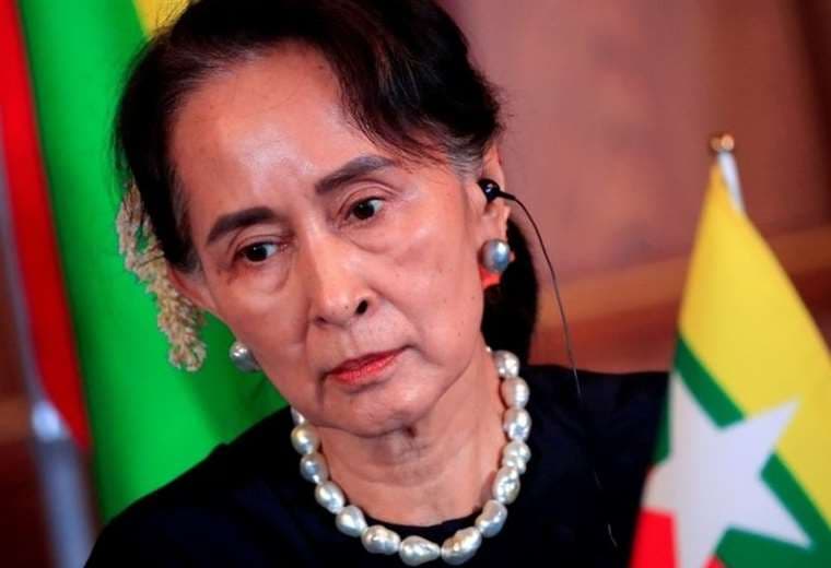 Condenan a cuatro años de cárcel a Aung San Suu Kyi, la derrocada líder de Myanmar