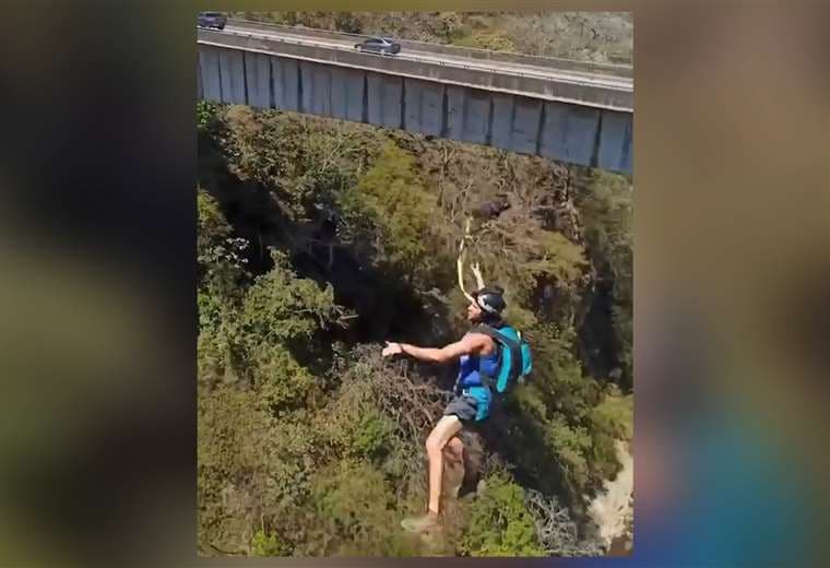 ¡93 metros de altura! Turista salta desde puente en su tercer viaje a Costa Rica
