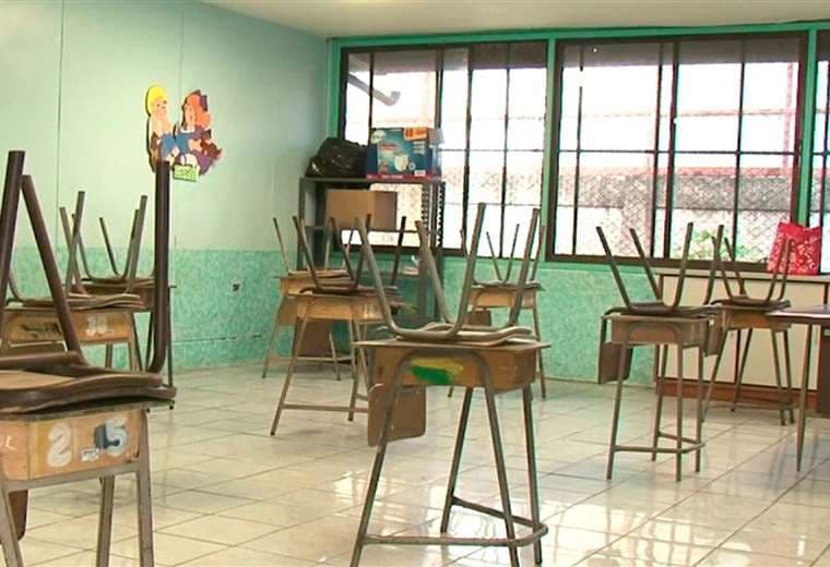 758 centros educativos con orden sanitaria corren riesgo de no iniciar clases
