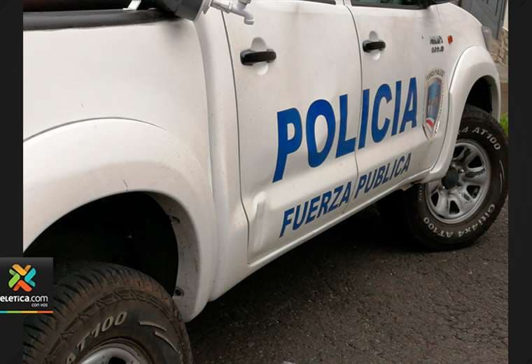 Encuentran a hombre baleado y muerto dentro de un carro en Ciudad Colón