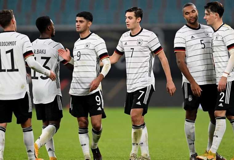 Hinchas piden boicot de Alemania a la Copa del Mundo de Catar