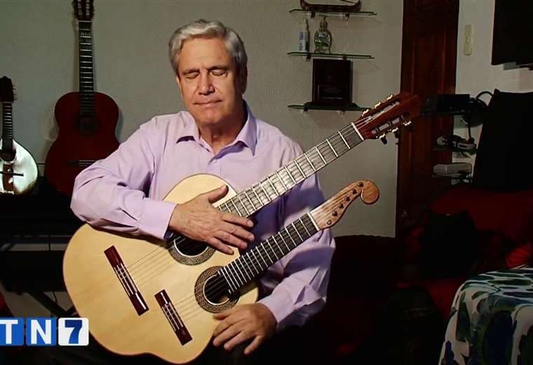 Reconocido músico cubano creó guitarra única en el mundo