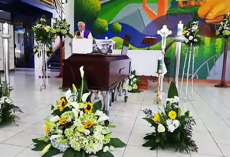 Funeral de Chepito: "Su partida es alegría y tranquilidad"