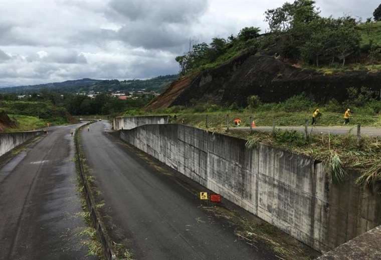 Gobierno convoca proyecto para terminar carretera a San Carlos