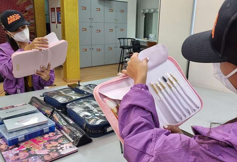 Participantes de 'Tu Cara me Suena' tendrán sus propias brochas de maquillaje