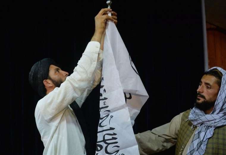 ¿Qué significa que el Talibán defina a Afganistán como un Emirato Islámico?