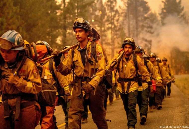 Incendio forestal de Dixie se convierte en el segundo mayor de la historia de California