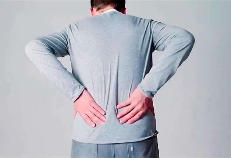 ¿Tiene dolor de espalda? Estos ejercicios le ayudarán a aliviarlo