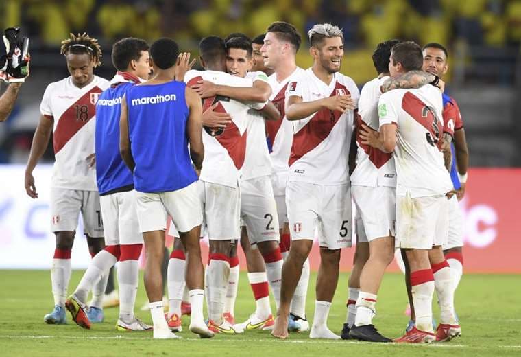 Perú sacude la eliminatoria sudamericana y pone a Colombia lejos de Catar 2022