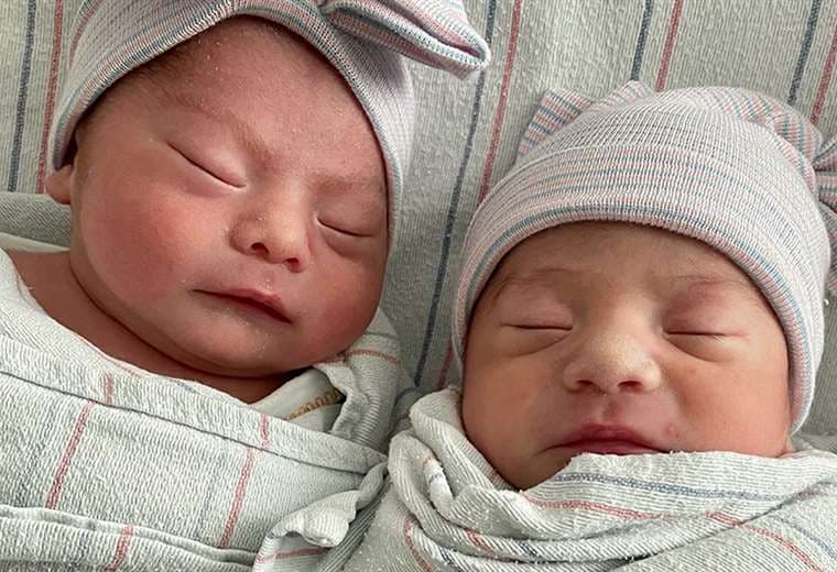 Madre da a luz a gemelos en años diferentes en California