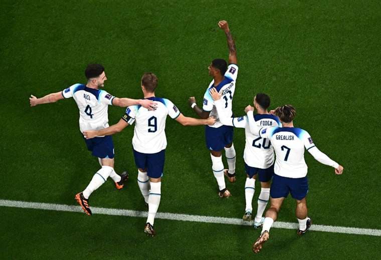 Inglaterra y Portugal confirman su buen momento, Italia corrige el rumbo