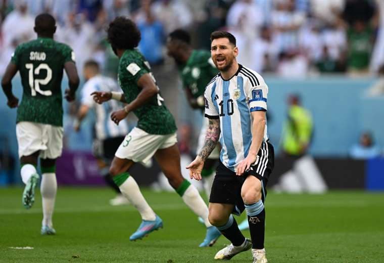 "Es un golpe muy duro", dice Messi tras derrota argentina en el Mundial