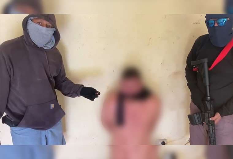 Expertos consideran que videos que muestran tortura a hombre son para imponer "poder con terror"