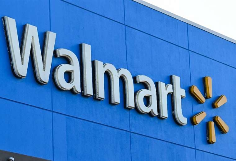 Al menos seis muertos en tiroteo en supermercado Walmart en EE. UU.