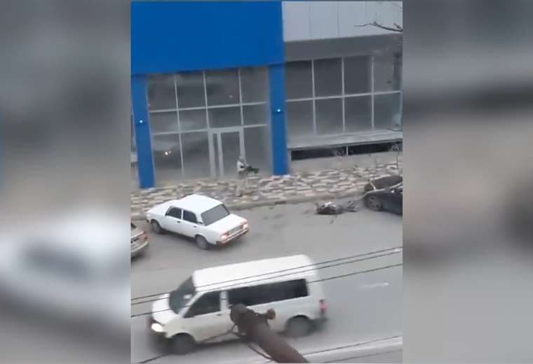 Video: Hombre asesina a varias personas en Rusia a sangre fría