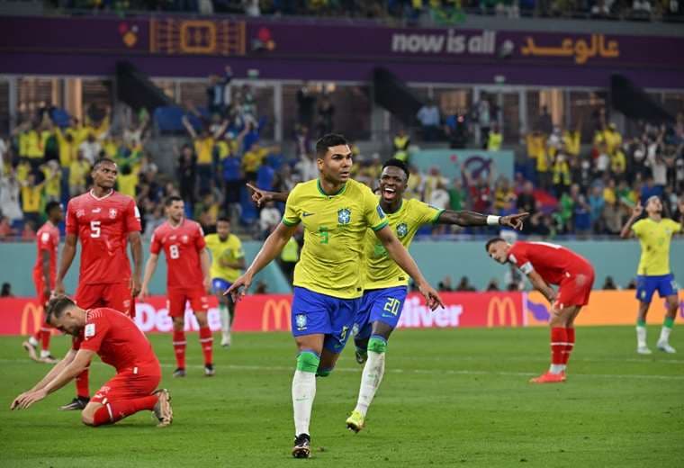 Casemiro salva a un Brasil que padeció la ausencia de Neymar