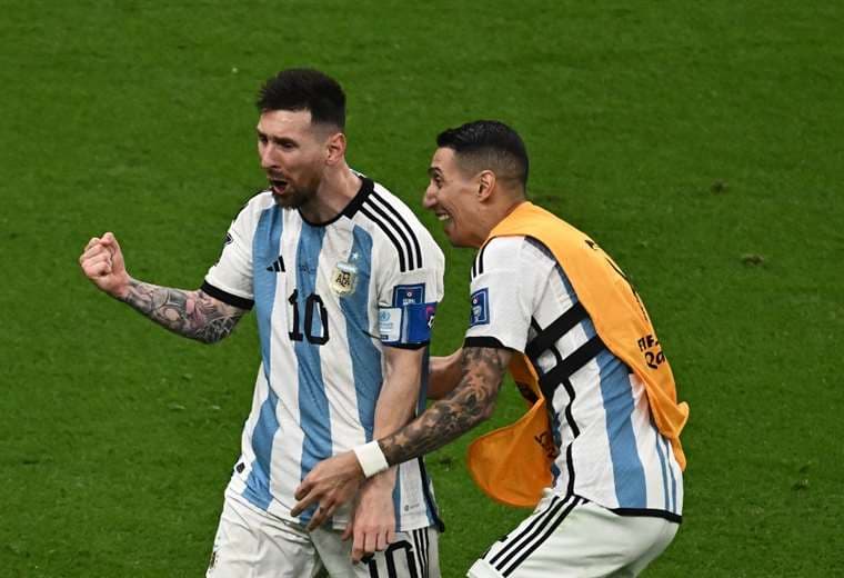 Messi y Di María. AFP