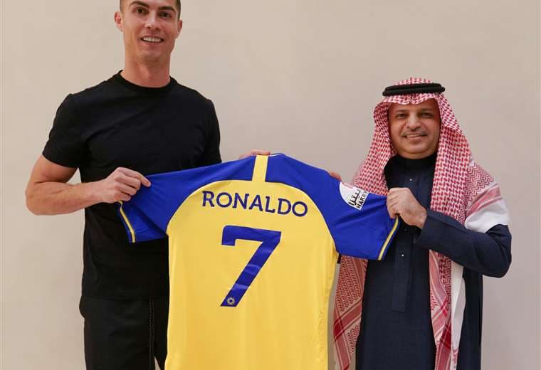 Cristiano Ronaldo ficha por el club saudita Al Nassr hasta 2025 