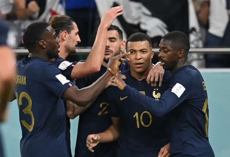 Francia se pasea ante Países Bajos, Lukaku eclipsa a Ibrahimovic