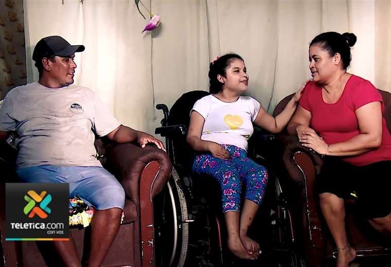 Sueño de Navidad: Familia pesquera de Isla Chira sueña con una casa digna para su hija
