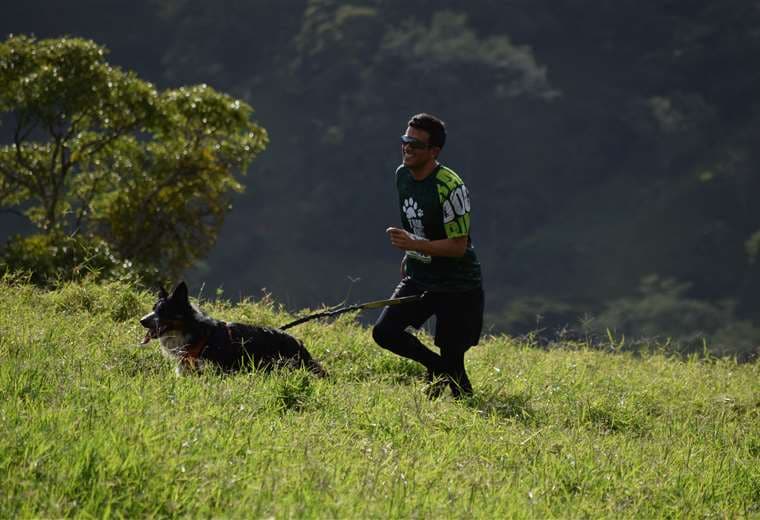 'Trail Dog Run' le permitirá recorrer con su mascota los alrededores del Turrialba