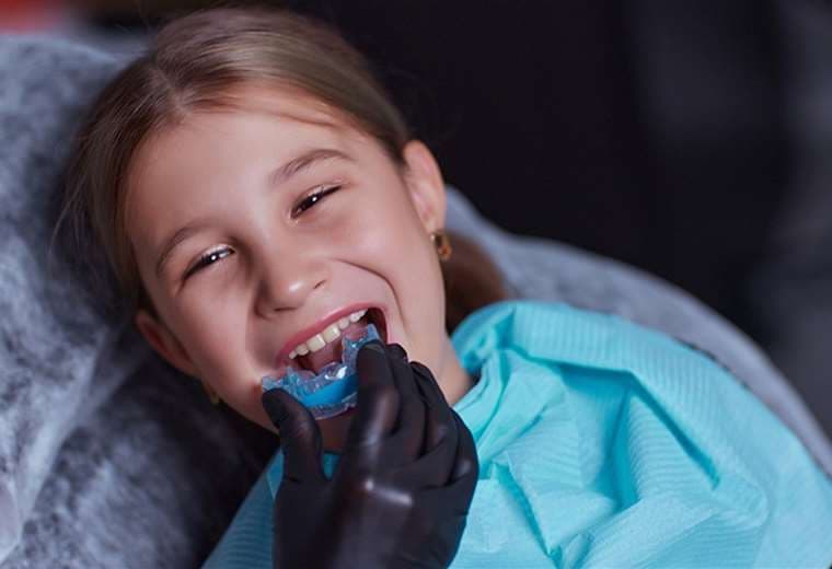 ¿Su hijo rechina los dientes? Estas son las soluciones para el bruxismo infantil