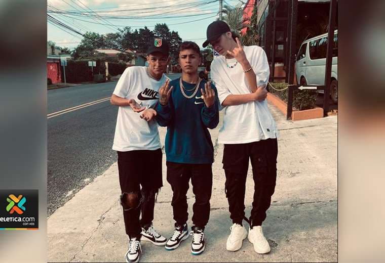Los tres amigos que conquistan la cima de Spotify en Costa Rica