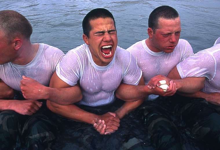 La "semana del infierno" que deben pasar los aspirantes a Navy SEAL en Estados Unidos
