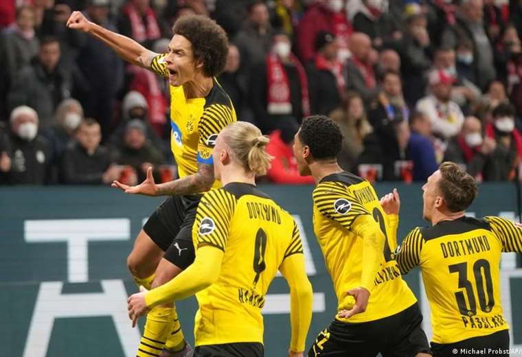 Dortmund y Bayern inyectan emoción al cierre de la Bundesliga