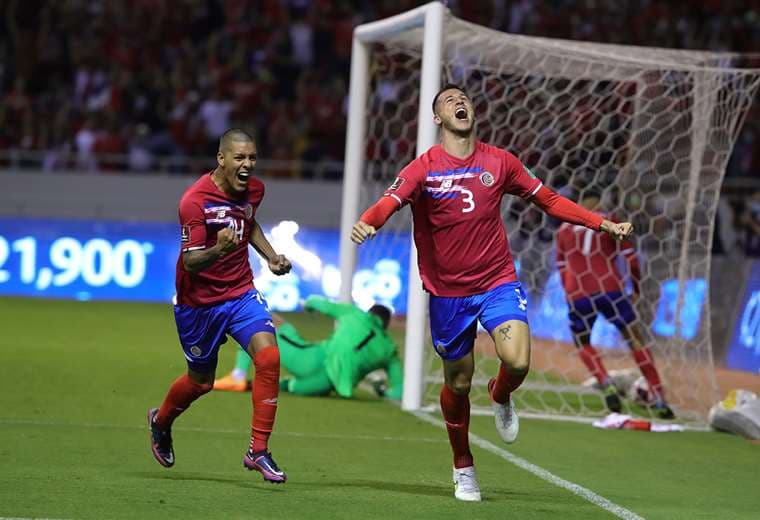 Juan Pablo Vargas palpita su oportunidad de debutar en el Mundial