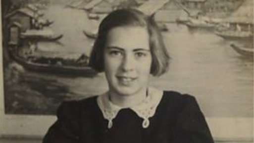 “Cómo escapé de la muerte de Auschwitz”: el increíble relato de la hermana “póstuma” de Ana Frank
