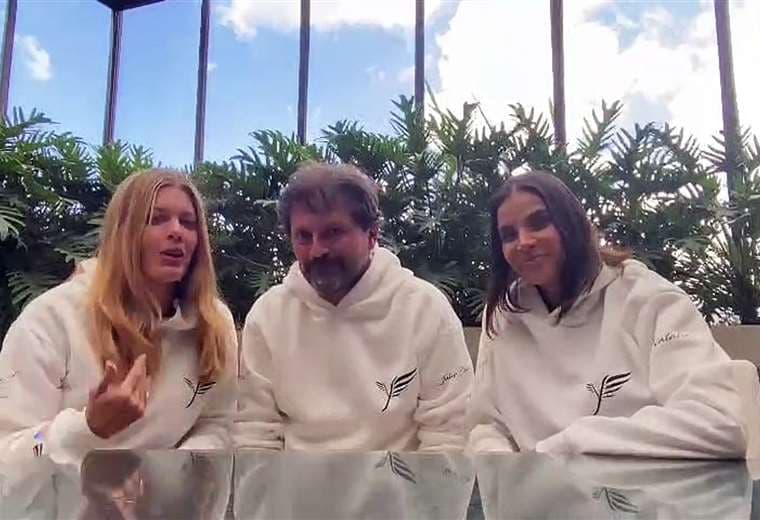 Video: "Marcela, Patricia y Freddy" ya están en Costa Rica para presentar "El Diván Rojo"