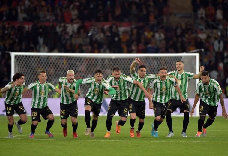Betis gana la Copa del Rey en los penales contra el Valencia 5-4 (1-1)