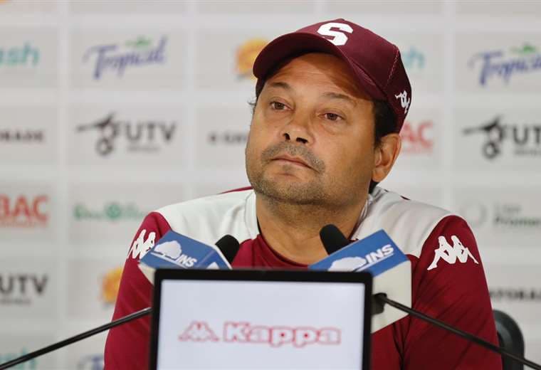 Jeaustin Campos, técnico de Saprissa. 