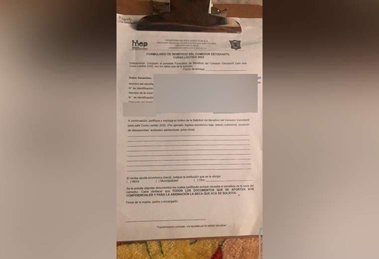 Padres denuncian implementación de formulario que filtra el uso del comedor en secundaria