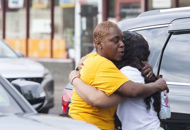 Tiroteo en Buffalo: 10 muertos en ataque investigado como crimen de odio racial