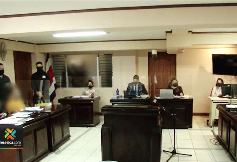Fiscalía pide 251 años de cárcel para ocho miembros de la banda de alias “Pollo”