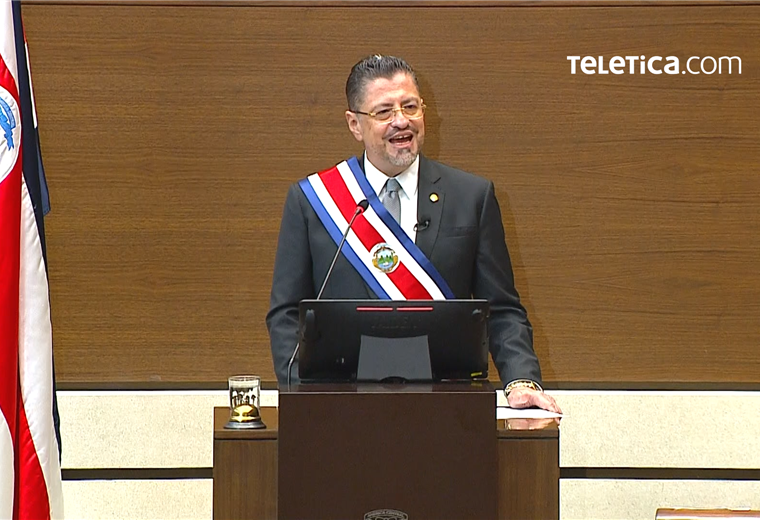 Presidente a Costa Rica: "Jamás usaré la excusa de que este país no puede gobernarse"