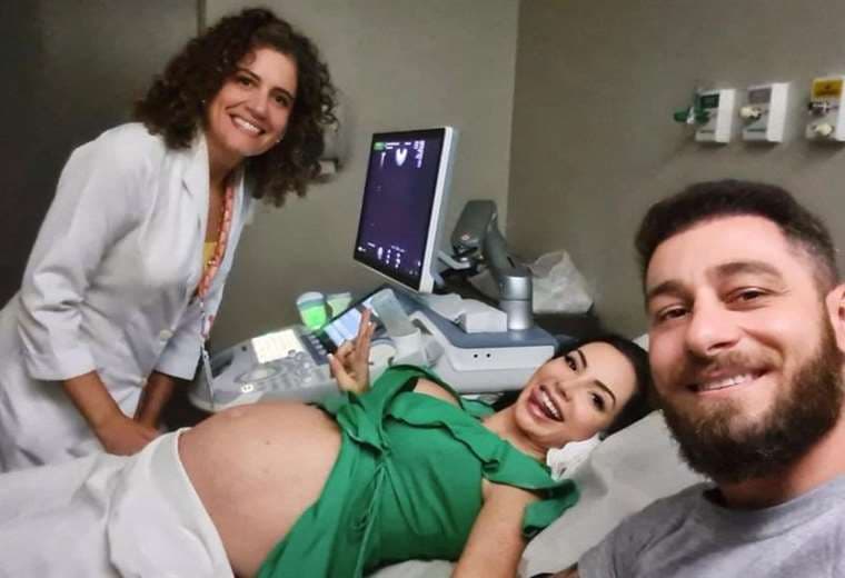 Médicos quemaron el tumor de un bebé, dentro del útero, para salvarle la vida