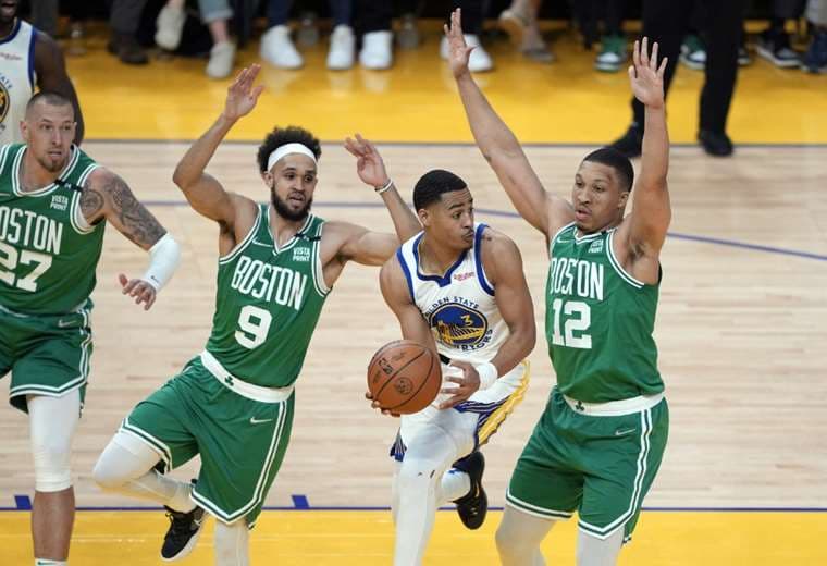 Warriors a un paso de regresar al cielo ante unos Celtics contra la pared
