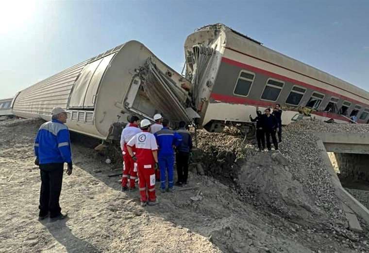 Al menos 17 muertos en un accidente de tren en Irán