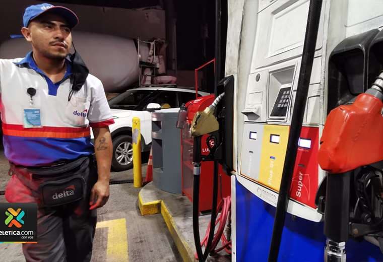 Aresep culpa a Recope por atraso en rebaja en precio de combustibles