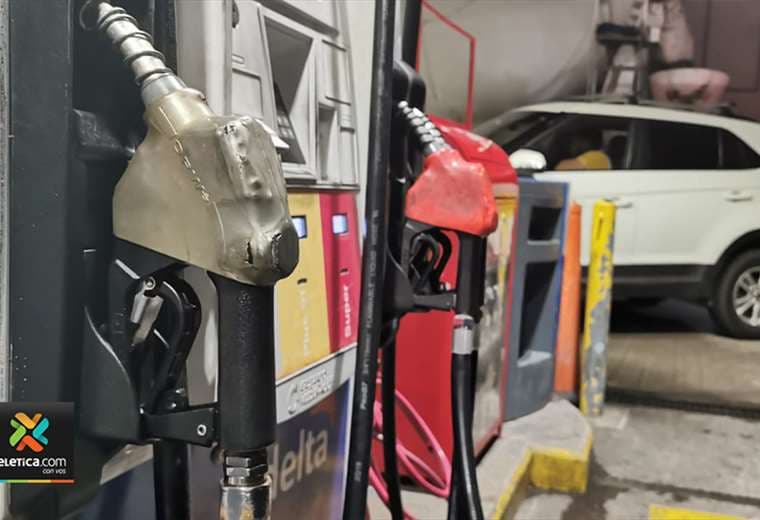 Aresep propone rebaja de hasta ₡44 en el precio de combustibles