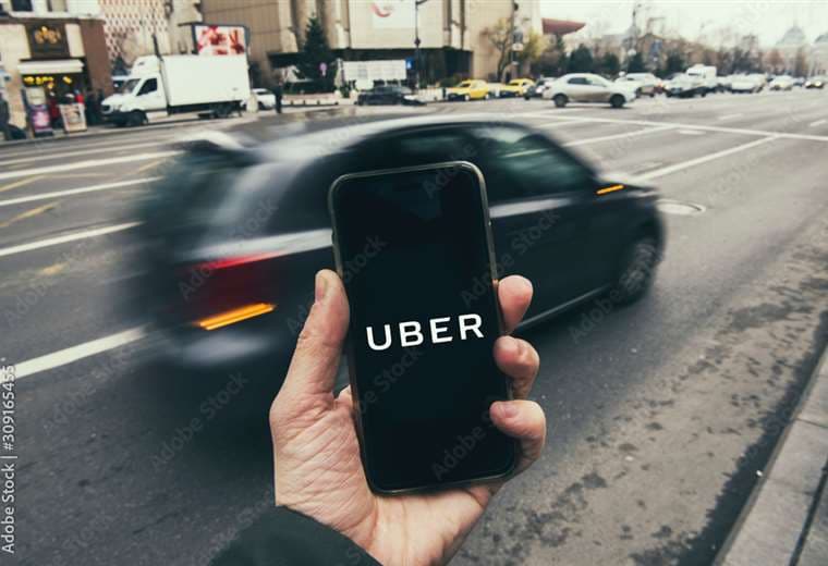 Uber apelará sentencia que establece relación laboral con uno de sus choferes