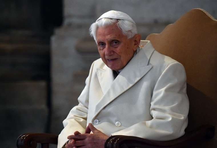 Insomnio fue el "motivo central" de la renuncia de Benedicto XVI