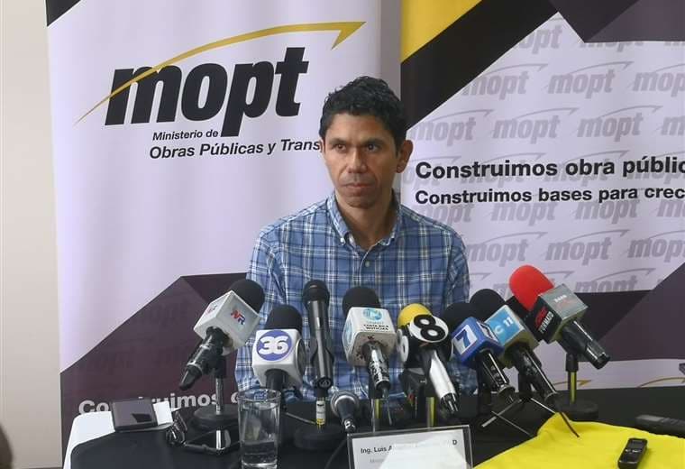 Ministro sobre apertura de Cambronero: "Se siguieron los protocolos, no se ha saltado nada"